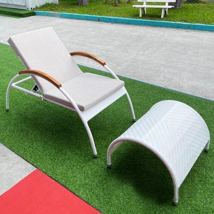 GHẾ THƯ GIÃN KHUNG SẮT NHỰA ĐAN GIẢ MÂY MT MT434