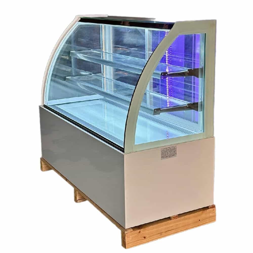 TỦ TRƯNG BÀY BÁNH KEM KÍNH CONG 3TẦNG LIGHTCOOL 392 LÍT DG-1200Z-KC QUẠT GIÓ (R290A)