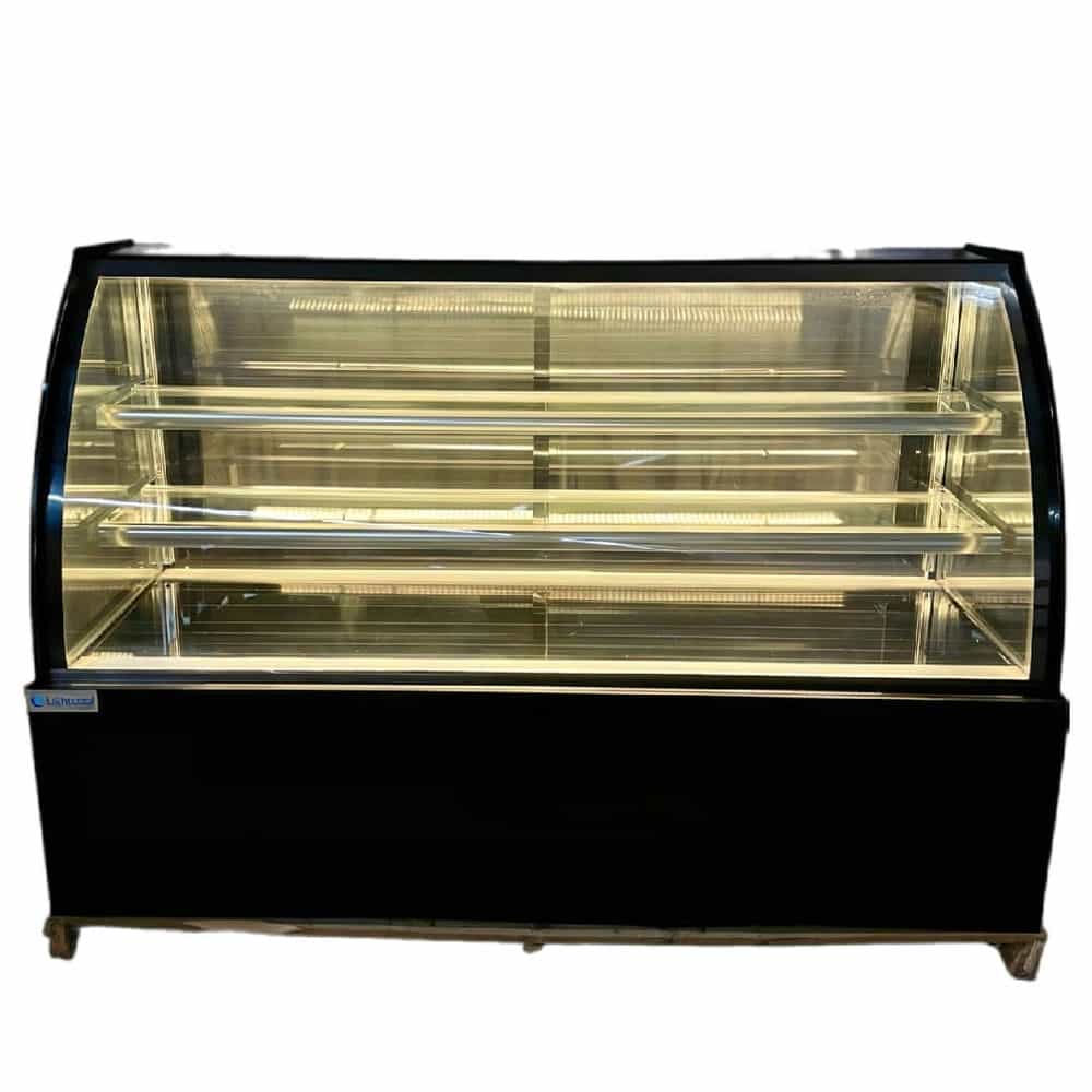 TỦ TRƯNG BÀY BÁNH KEM KÍNH CONG 3 TẦNG LIGHTCOOL 680/600 LÍT DG-1800Z-KC QUẠT GIÓ (R290A)