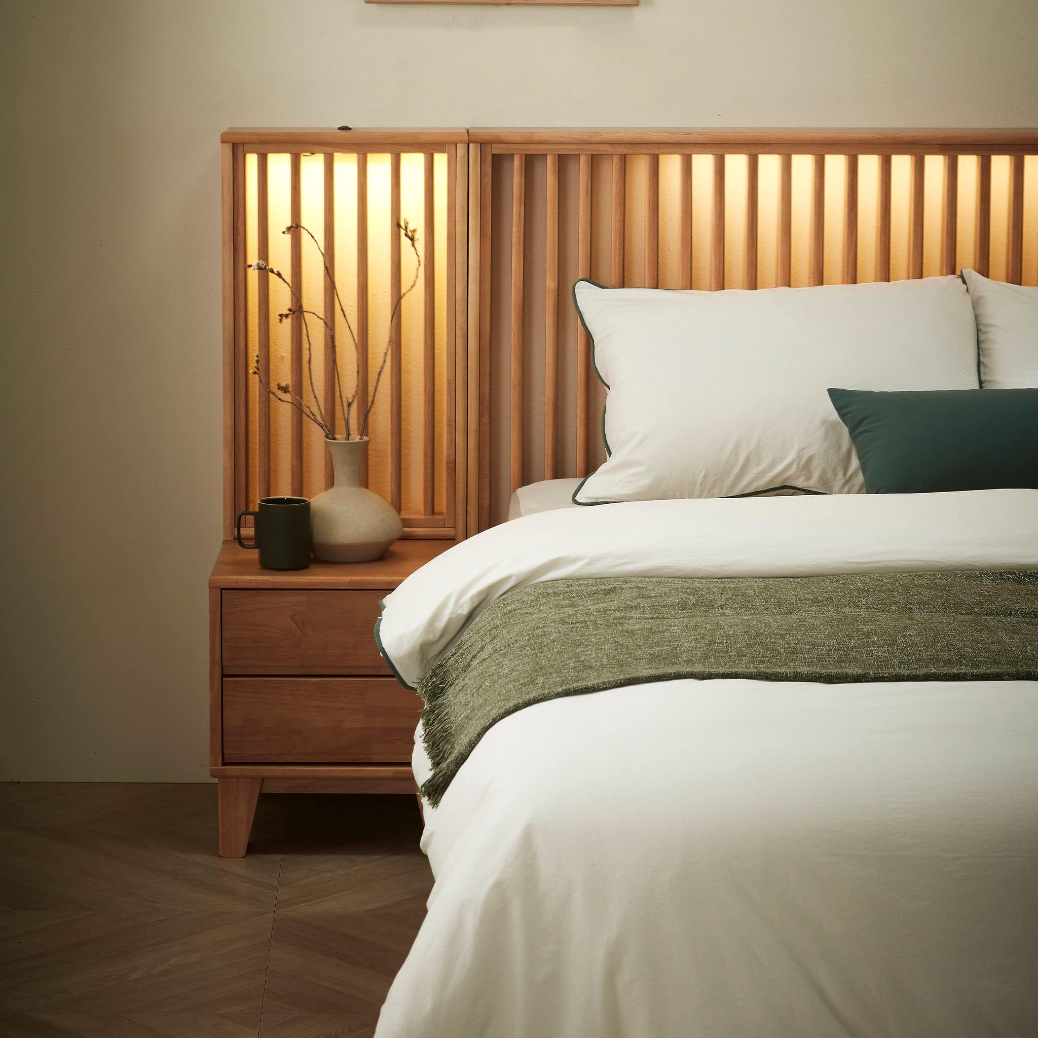 GIƯỜNG NGỦ HANGAL SERENO 180X200